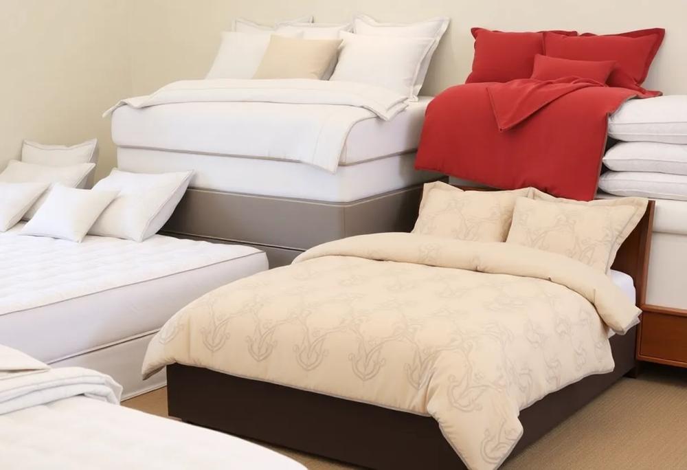 bedroom bedding